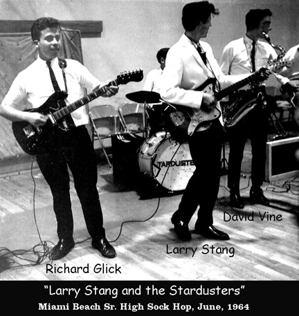 stars.jpg (115859 bytes)